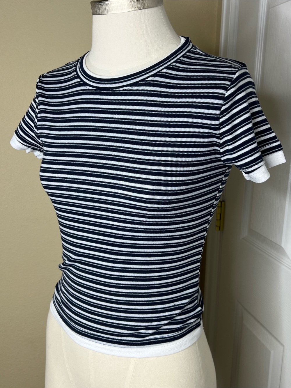 HIPPIE ROSE Striped Navy and White Short Sleeve Tee